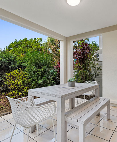 Ground Floor Mooloolaba Apartment