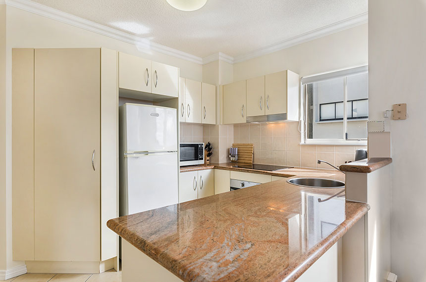 Ocean Views Raffles Mooloolaba Apartments